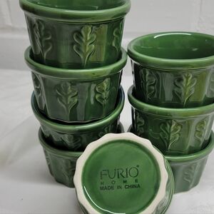 Furio Green Ceramic Leaf Design Bowls